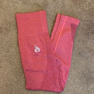 Ryderwear pink leggings